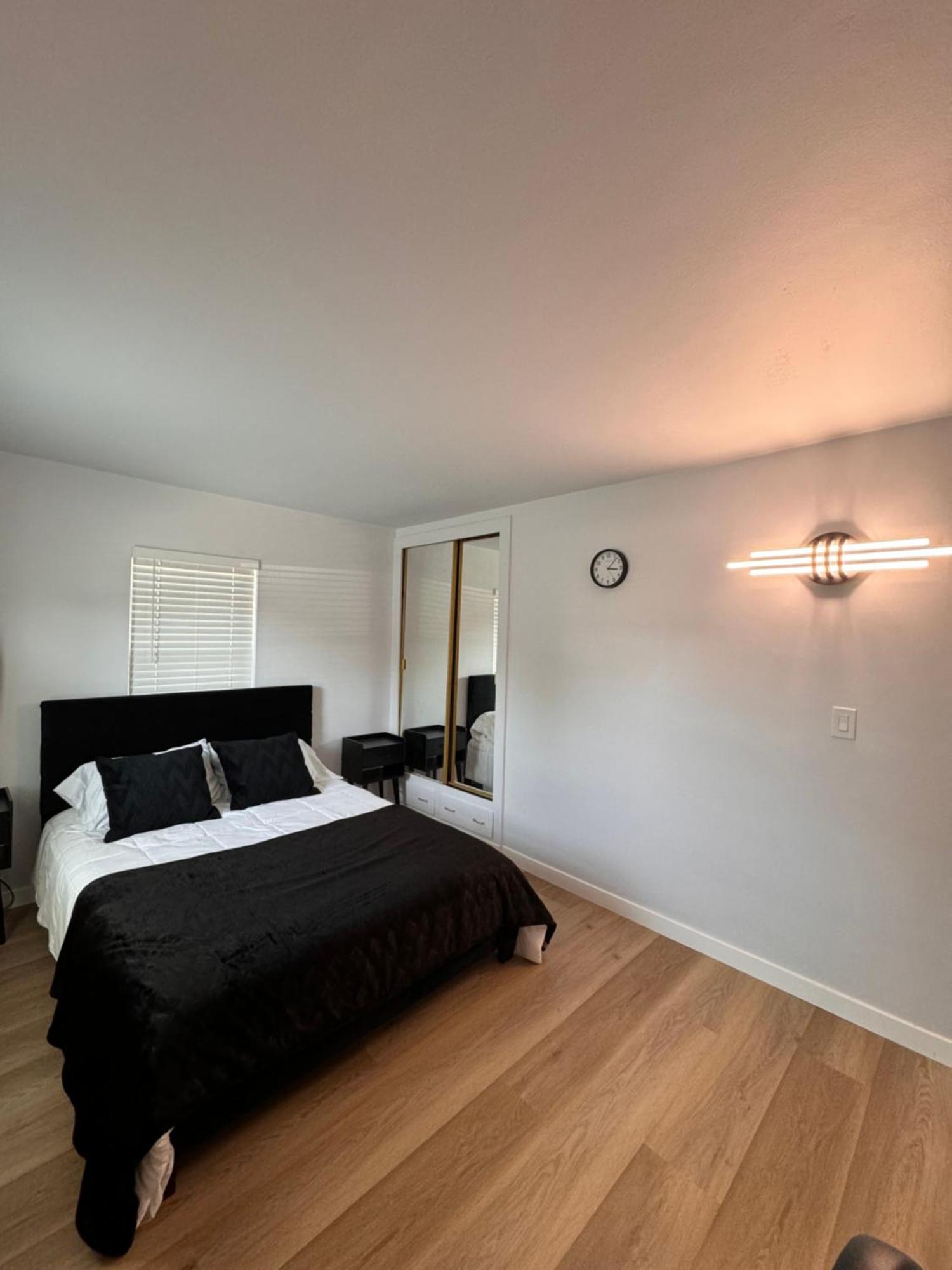 Modern 2Br Stylish & Cozy Unit Bed & Breakfast Los Angeles Exterior photo